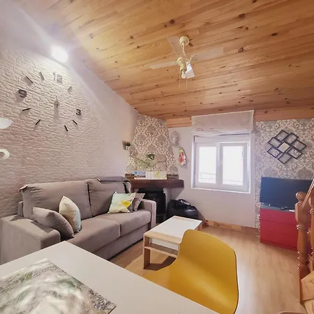 Apartamento Santa Agueda *